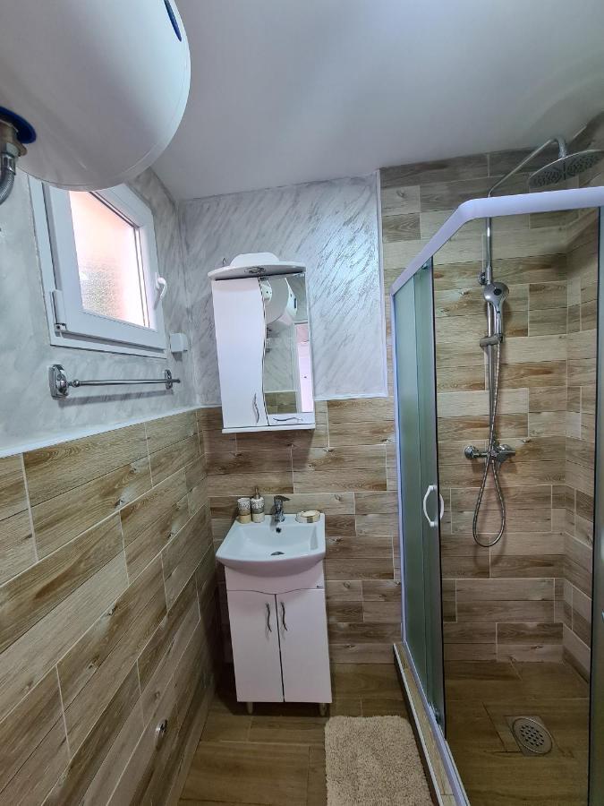 Apartmani Kuljanin Donji Milanovac Luaran gambar